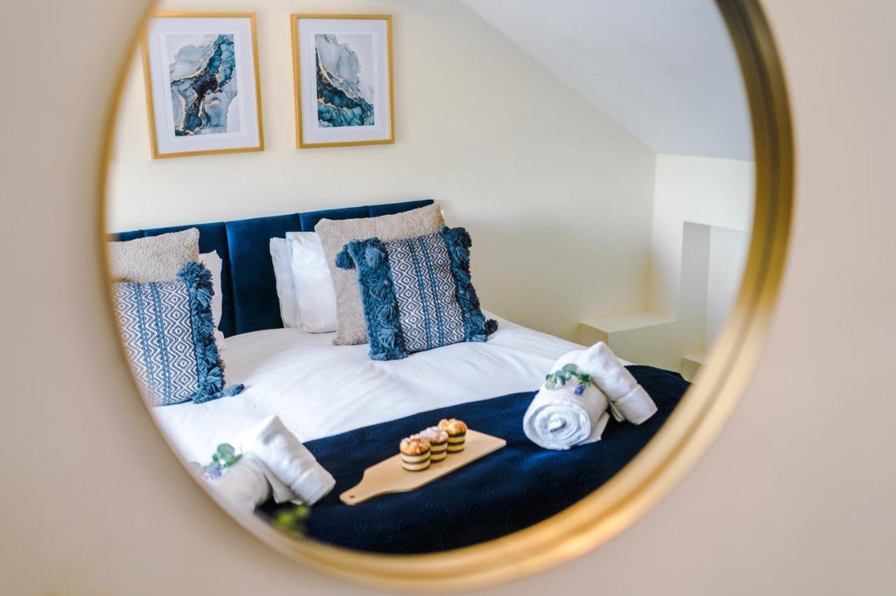 Charming 3-Bed Cottage In Chester, Ideal For Families & Workers, Free Parking - Sleeps 7 エクステリア 写真